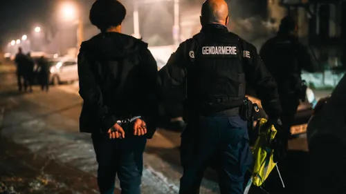 Merville: 5  personnes interpellées après une expédition punitive