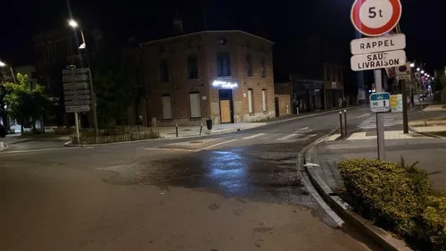 Nord : une adolescente de 17 ans tombe d'un camion et meurt en...
