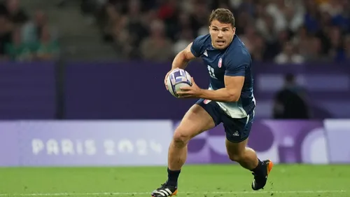Après l'or, Antoine Dupont élu meilleur joueur de rugby à VII