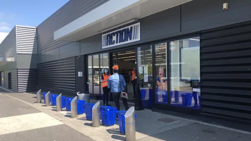 Action lance une application, et une carte de fidélité! 