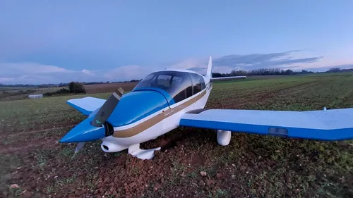 Verchocq: Un avion a atterri dans un champ, ce mercredi! 