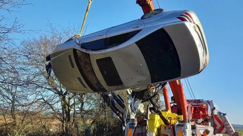 Leur voiture tombe dans un étang, trois personnes tuées dans la Somme