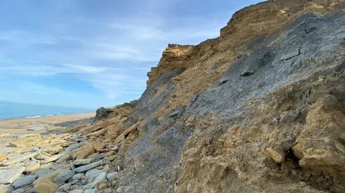 Attention aux éboulements de falaise sur le littoral ! 