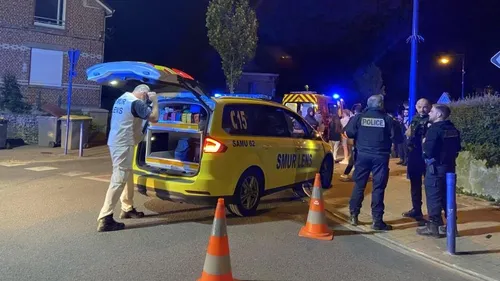 Un garçon de 12 ans hospitalisé en urgence absolue après avoir été...