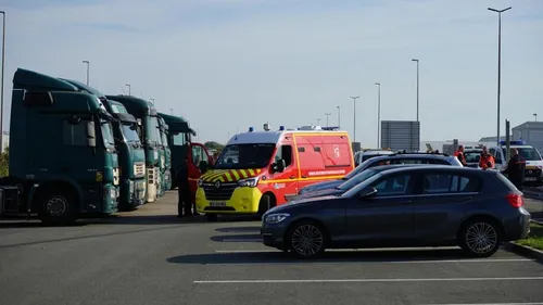 Coquelles : un homme retrouvé mort dans la cabine de son camion 