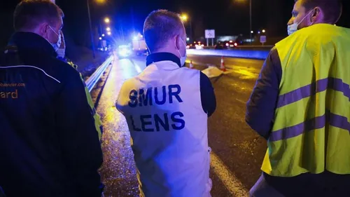 Une voiture prend feu après un accident sur l'A1 : trois blessés...