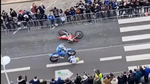 Enduropale : un pilote roule sur un autre participant tombé au sol