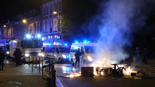 Nouvelle nuit de violences urbaines, Emmanuel Macron convoque une...