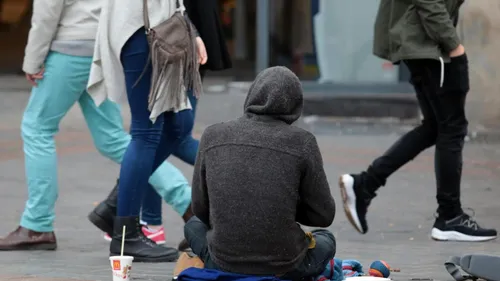 L'arrêté anti-mendicité en centre-ville officiellement signé par la...