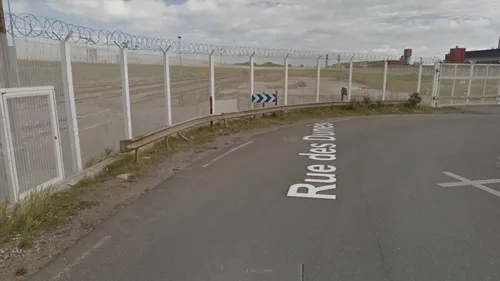 Un motard dans un état grave après un accident à Calais