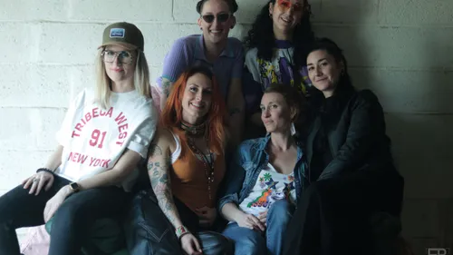 Hexa, quand les femmes s'installent derrière les platines. 