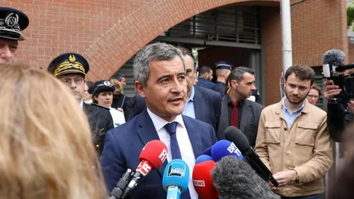 Policiers morts dans le Nord : Gérald Darmanin annonce un « hommage...