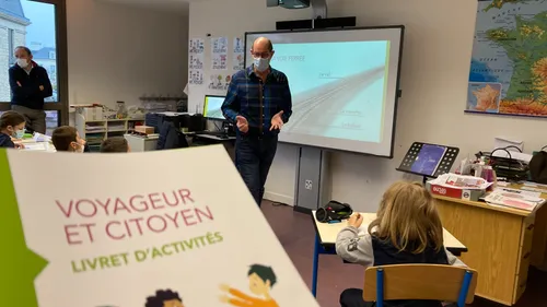 La SCNF fait de la prévention à l'école