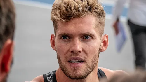 Kevin Mayer décroche sa deuxième médaille de champion du monde du...