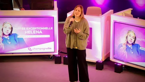 Helena change de dimension