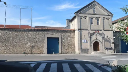 Un détenu se blesse grièvement en tentant de s'évader