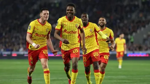 Lens crée l'exploit !