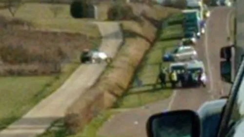 Un corps retrouvé sur le bord d'une route