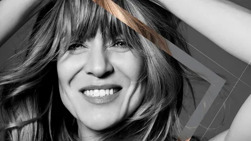 GAGNEZ VOS PLACES POUR LE SPECTACLE DE VERONIC DICAIRE SUR RADIO...