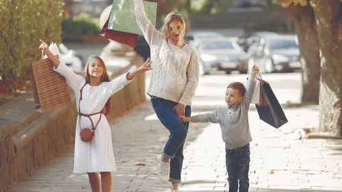 GAGNEZ 100€ DE SHOPPING POUR LES SOLDES D'HIVER