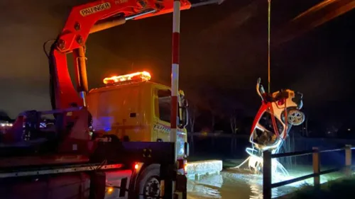 Une automobiliste sauvée par des passants