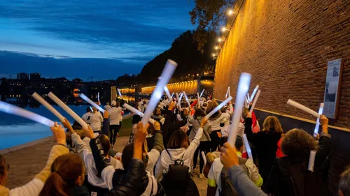 GAGNEZ VOS DOSSARdS COURSE DES LUMIères