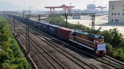 Calais: Un migrant tué par un train de FRET