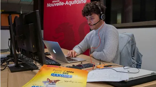 La plateforme gratuite d’aide aux devoirs de la Région Nouvelle...