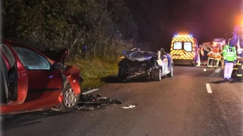 Un mort et quatre blessés graves dans une collision sur la D300 à...