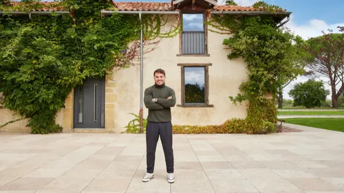 Antoine Dupont ouvre les portes de sa maison sur Airbnb ... et...