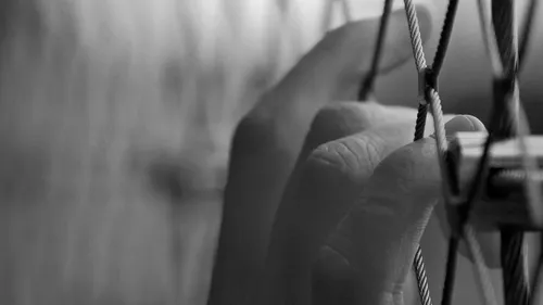 Bordeaux : les anti-CRA ne veulent pas entendre parler des centres...