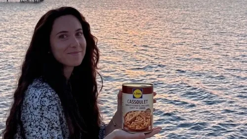 Insolite : 2 700€ d'amende pour cette mangeuse de cassoulet