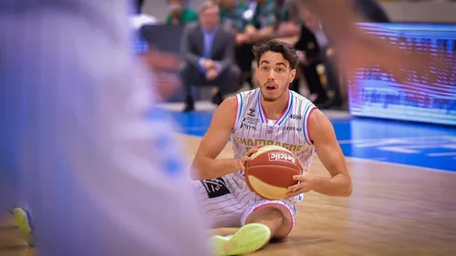 Le Champagne Basket lourdement battu