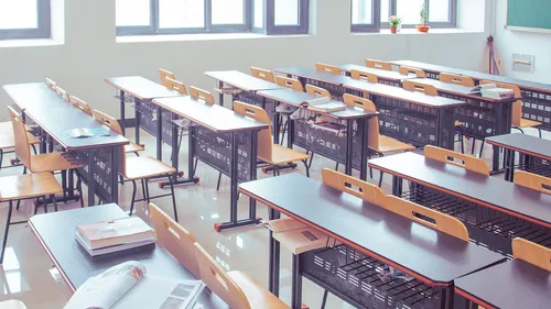 Journée de recueillement trois jours après la mort de Dominique...