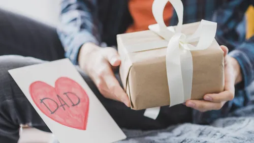 OFFREZ LES PLUS BEAUX CADEAUX A VOTRE PAPA AVEC VISTAPRINT !