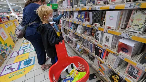Allocation de rentrée scolaire : découvrez les montants pour...