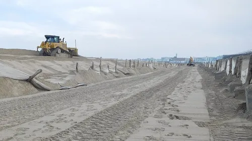 Dunkerque: La digue des alliés ré-ensablée 