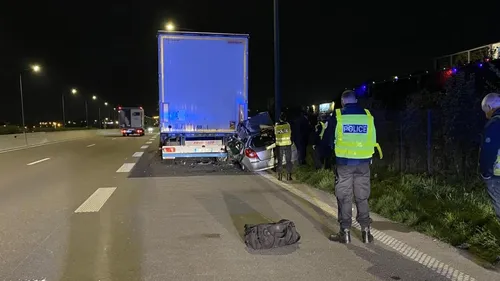 Un automobiliste perd la vie dans une collision avec un camion 