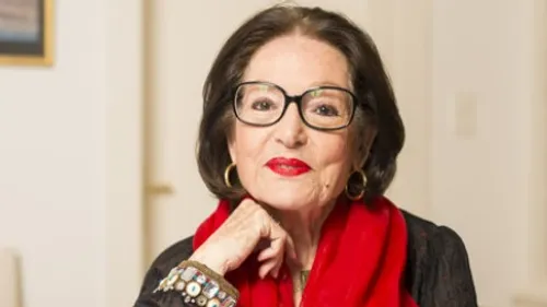 Nana Mouskouri quitte bientôt la scène :"L'envie n'y est plus"