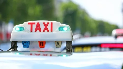Taxis : nouvelle opération escargot en cette fin de journée à...