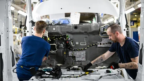 Stellantis prévoit 1 200 embauches en France cette année