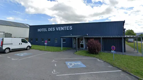 Plus de 100 000 euros de bijoux volés dans un hôtel des ventes du...