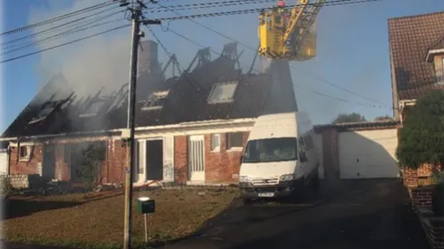 Un incendie ravage deux maisons mitoyennes à Eleu