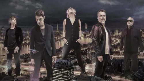 Indochine prolonge l'aventure