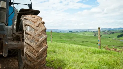 Saint-Omer : un homme de 56 ans meurt après l'explosion d'un pneu...