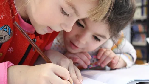 Pour la troisième année de suite, les fournitures scolaires seront...