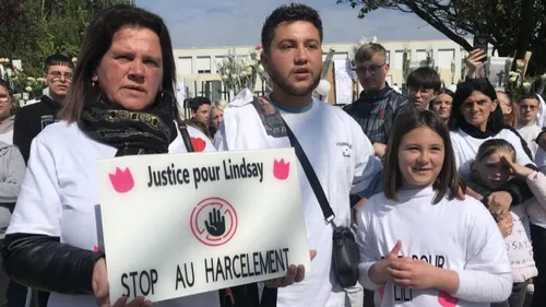 Quatre adolescents mis en examen après le suicide d’une collègienne...