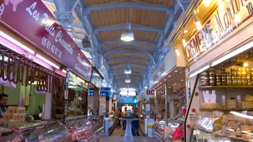 Dernière nocturne de la saison dans ce marché toulousain