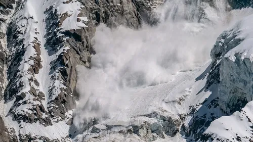 Avalanche en Haute-Savoie : un Lillois de 25 ans fait partie des...