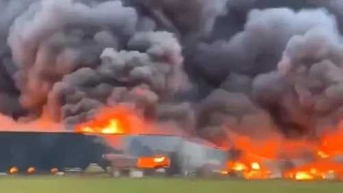 Spectaculaire incendie dans une entreprise